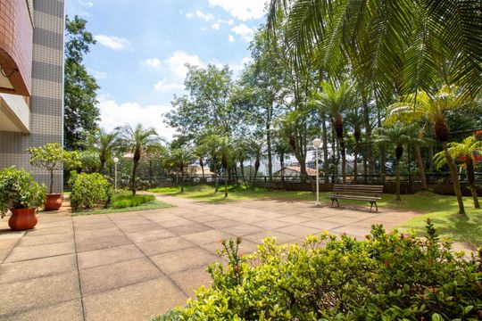 Área comum de apartamento à venda com 3 quartos, 140m² em Vila Morse, São Paulo