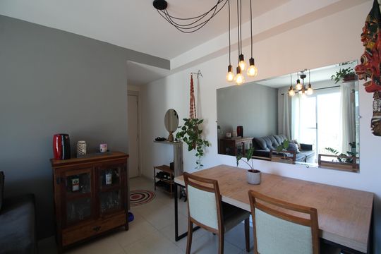 Sala de apartamento à venda com 2 quartos, 52m² em Jacarepaguá, Rio de Janeiro