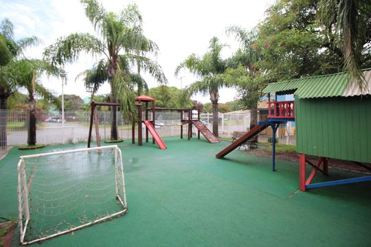 Área comum - Playground de casa de condomínio à venda com 3 quartos, 80m² em Humaitá, Porto Alegre