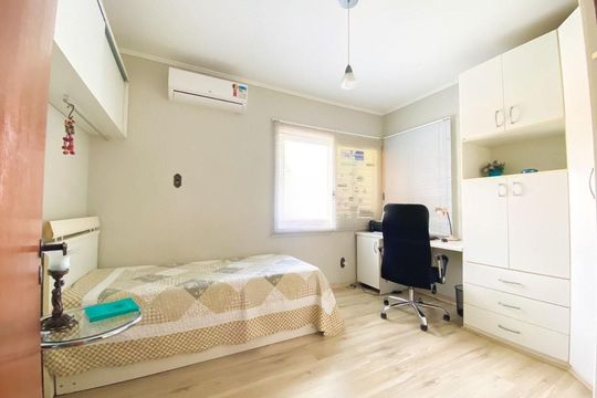 Quarto 1 de casa à venda com 3 quartos, 243m² em Marechal Rondon, Canoas