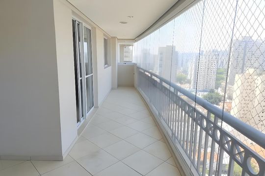 Apartamento para alugar com 4 quartos, 175m² em Vila Romana, São Paulo