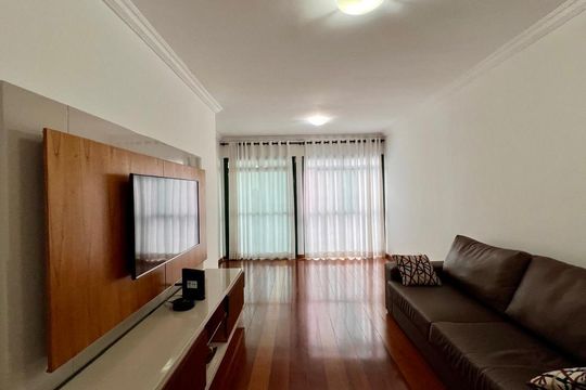 Apartamento à venda com 3 quartos, 140m² em Gutierrez, Belo Horizonte