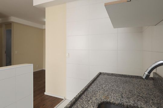 Cozinha  de apartamento à venda com 2 quartos, 50m² em Vila Guilherme, São Paulo