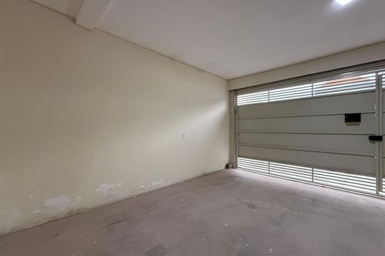 Garagem de casa para alugar com 2 quartos, 80m² em Jardim Adriana, Guarulhos
