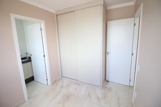 Quarto 1 de apartamento à venda com 2 quartos, 55m² em Riacho das Pedras, Contagem