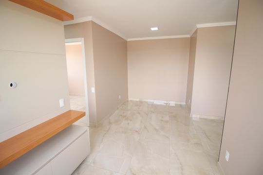 Sala de apartamento à venda com 2 quartos, 55m² em Riacho das Pedras, Contagem