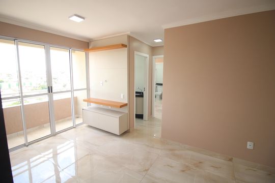 Sala de apartamento à venda com 2 quartos, 55m² em Riacho das Pedras, Contagem