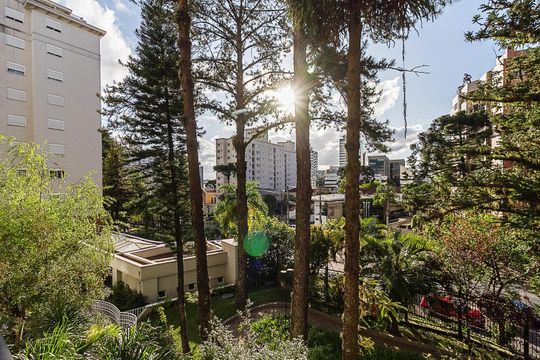 Apartamento para alugar com 3 quartos, 144m² em Alto da Glória, Curitiba