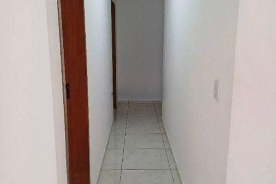 Corredor de casa à venda com 3 quartos, 175m² em Bela Vista, Jundiaí