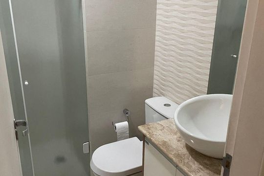 Banheiro de apartamento à venda com 2 quartos, 75m² em Vila Gomes Cardim, São Paulo