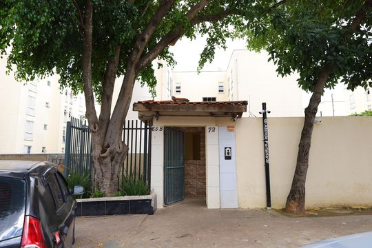 Fachada do condomínio de apartamento para alugar com 2 quartos, 58m² em Conjunto Residencial José Bonifácio, São Paulo