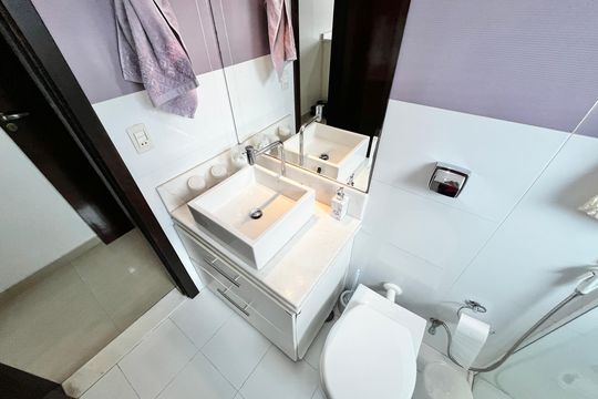 Banheiro da Suíte de casa à venda com 3 quartos, 160m² em Vila Roque, São Paulo