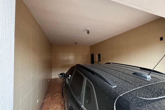 Garagem de casa à venda com 3 quartos, 160m² em Vila Roque, São Paulo