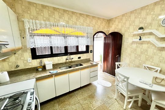 Cozinha de casa à venda com 3 quartos, 364m² em Jardim Franca, São Paulo
