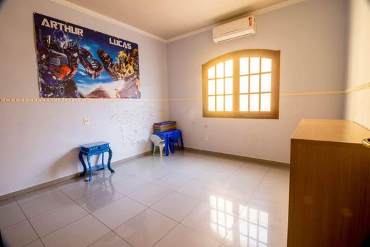 Casa à venda com 4 quartos, 340m² em Parque Centenário, Jundiaí
