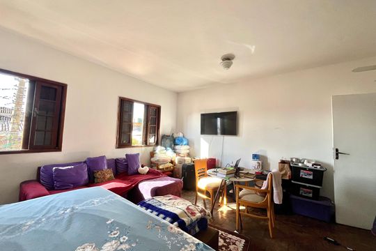 Quarto 2 de casa à venda com 4 quartos, 300m² em Conjunto Residencial Jardim Canaa, São Paulo