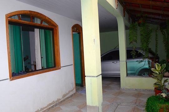 Entrada de casa à venda com 3 quartos, 302m² em Vitoria, Belo Horizonte