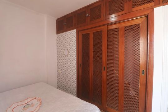 Quarto de apartamento para alugar com 1 quarto, 41m² em Jardim Tres Marias, Guarujá