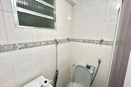Banheiro de kitnet/studio à venda com 1 quarto, 24m² em Centro, Guarulhos