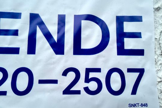 Código da placa SNKT-848 de kitnet/studio à venda com 1 quarto, 24m² em Centro, Guarulhos
