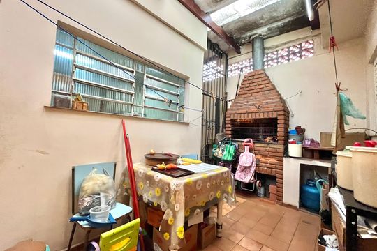 Quintal de casa à venda com 3 quartos, 250m² em Jabaquara, São Paulo