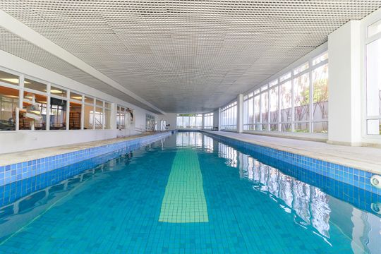 Piscina Coberta de apartamento para alugar com 1 quarto, 49m² em Campo Belo, São Paulo