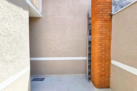 Varanda da Suíte 02 de casa à venda com 4 quartos, 240m² em Vila Rosalia, Guarulhos