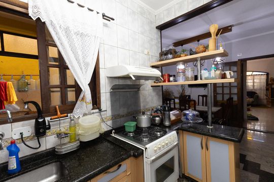 Copa e Cozinha  de casa à venda com 3 quartos, 110m² em Vila Brasil, São Paulo