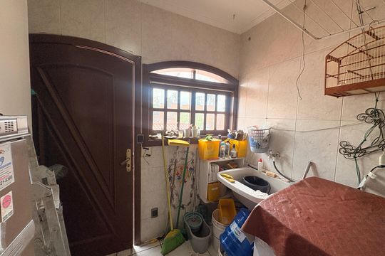 Área de Serviço de casa à venda com 3 quartos, 638m² em Parque Centenário, Jundiaí