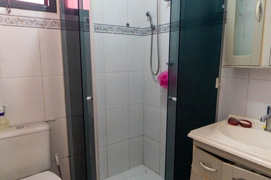 Banheiro de apartamento à venda com 2 quartos, 60m² em Cidade Ademar, São Paulo