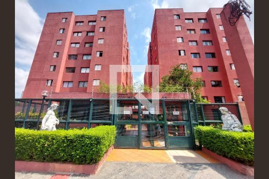 Fachado do condomínio de apartamento à venda com 2 quartos, 60m² em Cidade Ademar, São Paulo