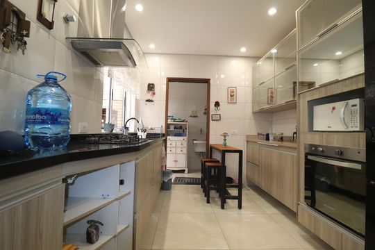 Cozinha de apartamento à venda com 3 quartos, 83m² em Vila Guiomar, Santo André