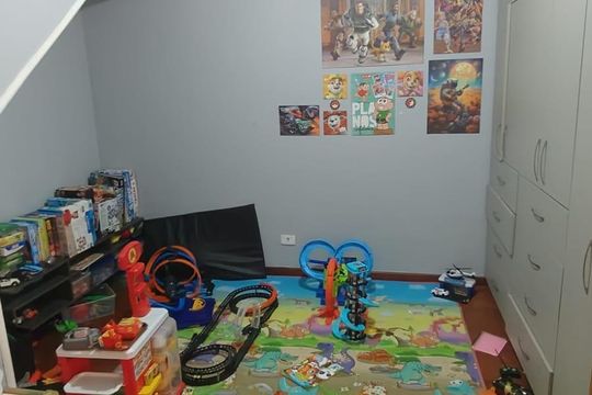 Quarto de casa à venda com 3 quartos, 248m² em Vila Zamataro, Guarulhos