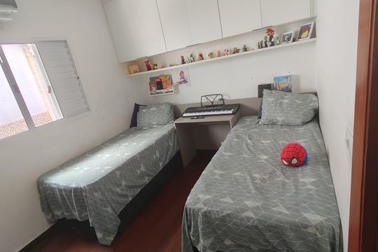 Quarto de casa à venda com 3 quartos, 248m² em Vila Zamataro, Guarulhos