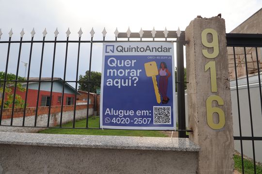 Placa de casa para alugar com 3 quartos, 100m² em Mathias Velho, Canoas
