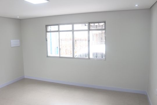 Sala de casa à venda com 3 quartos, 160m² em Osvaldo Cruz, São Caetano do Sul
