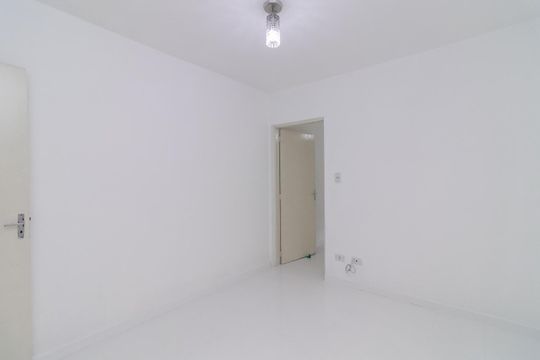 Quarto 2 de casa à venda com 3 quartos, 125m² em Jardim Santa Maria, São Paulo