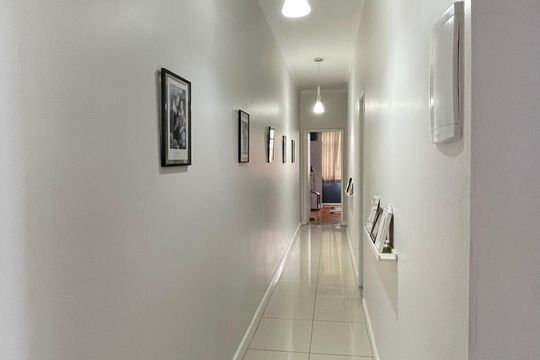 Corredor de apartamento à venda com 3 quartos, 104m² em Moneró, Rio de Janeiro