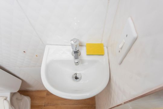 Banheiro de casa para alugar com 1 quarto, 40m² em Jardim Malia Ii, São Paulo