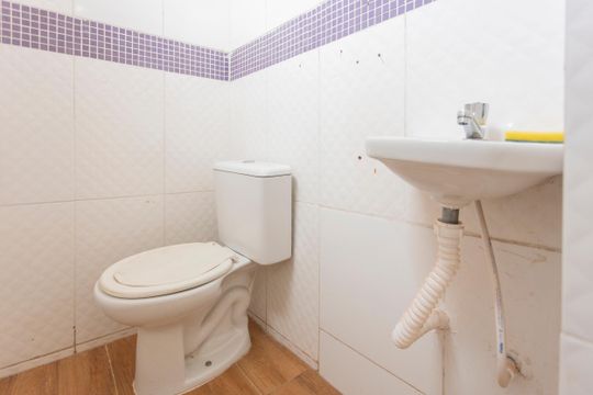 Banheiro de casa para alugar com 1 quarto, 40m² em Jardim Malia Ii, São Paulo
