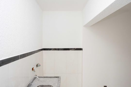 Cozinha de apartamento para alugar com 1 quarto, 55m² em Vila Clara, São Paulo