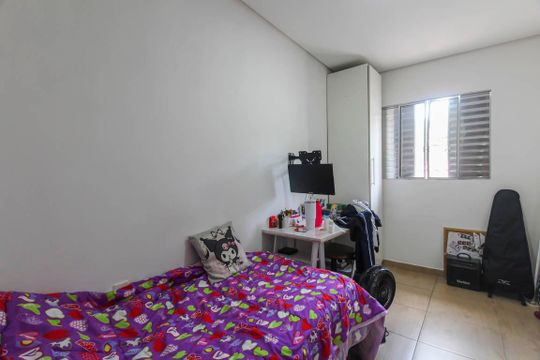 Casa à venda com 4 quartos, 150m² em Vila Zelina, São Paulo