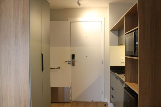 Cozinha de kitnet/studio à venda com 1 quarto, 30m² em Pompeia, São Paulo