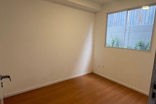 Quarto de apartamento para alugar com 2 quartos, 32m² em Jardim Gilda Maria, São Paulo