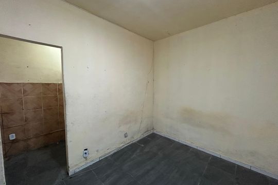 Sala de kitnet/studio para alugar com 1 quarto, 26m² em Ricardo de Albuquerque, Rio de Janeiro
