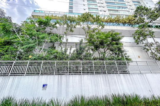 Fachada de apartamento à venda com 1 quarto, 45m² em Vila Gomes Cardim, São Paulo