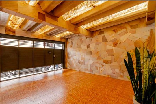 garagem de casa à venda com 3 quartos, 185m² em Jardim Santa Emilia, São Paulo