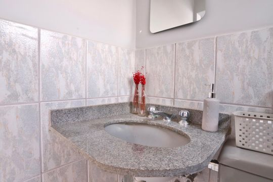 Lavabo de casa à venda com 3 quartos, 134m² em Vila Prudente, São Paulo