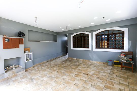 Garagem de casa à venda com 4 quartos, 175m² em Vila Andrade, São Paulo