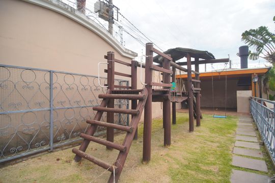 Área comum - Playground de casa de condomínio à venda com 3 quartos, 124m² em Pinheiro, São Leopoldo